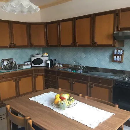 Konukevi Casa Tiziano Orosei